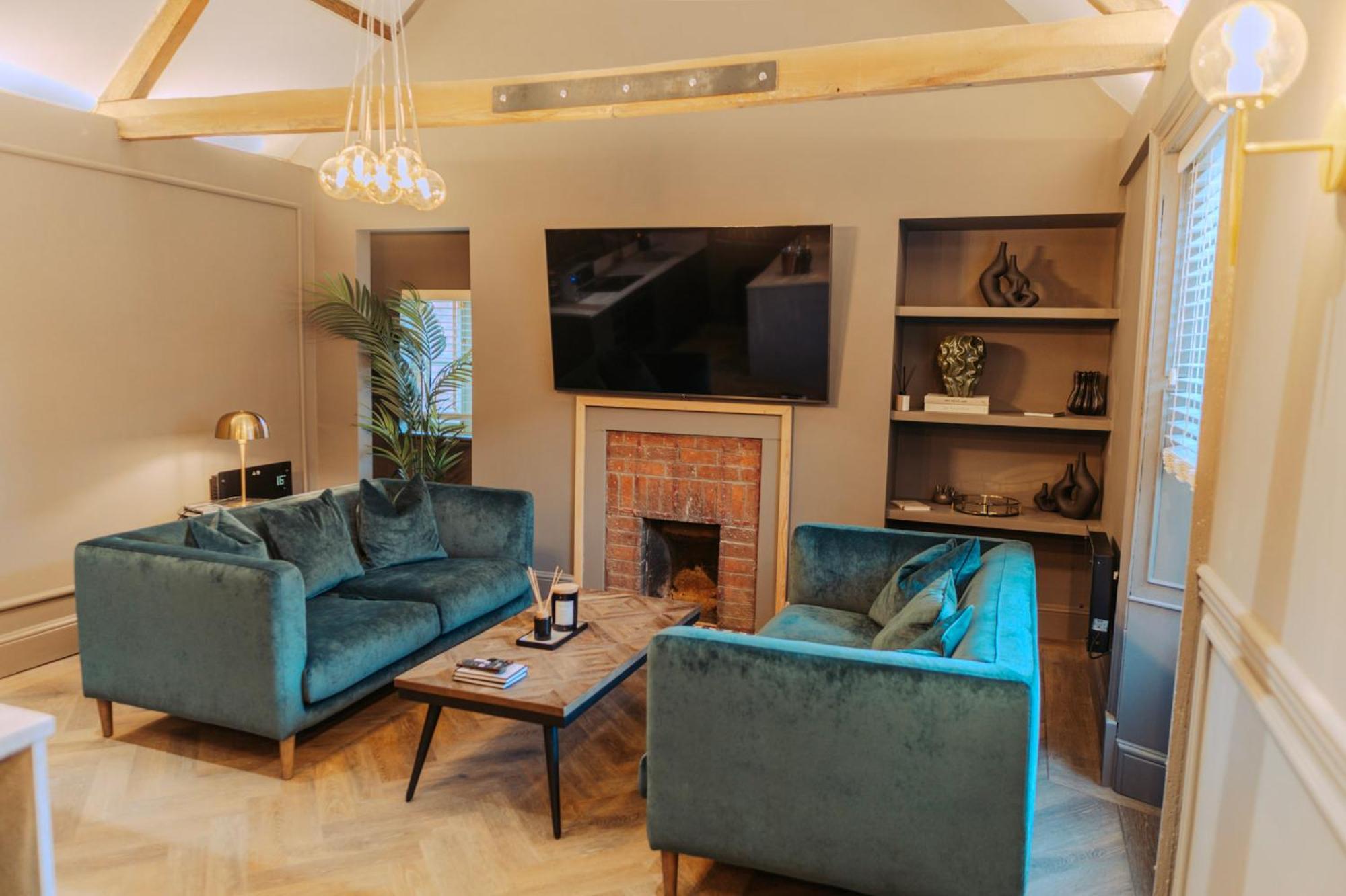 Magistrates Penthouse Suite - Town Centre Apartments With Spa Morpeth Extérieur photo